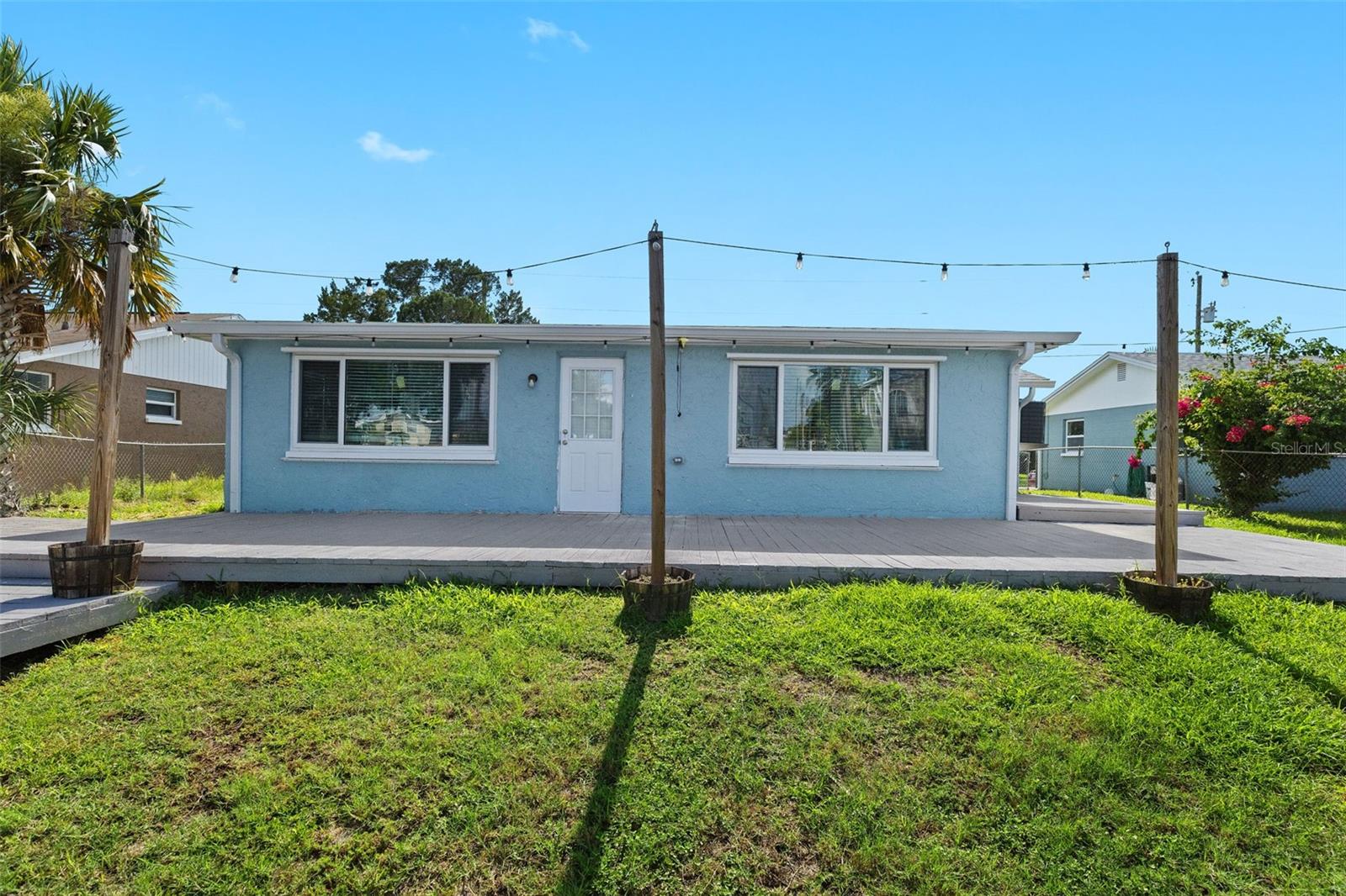 HUDSON BEACH ESTATES - Residential Lease