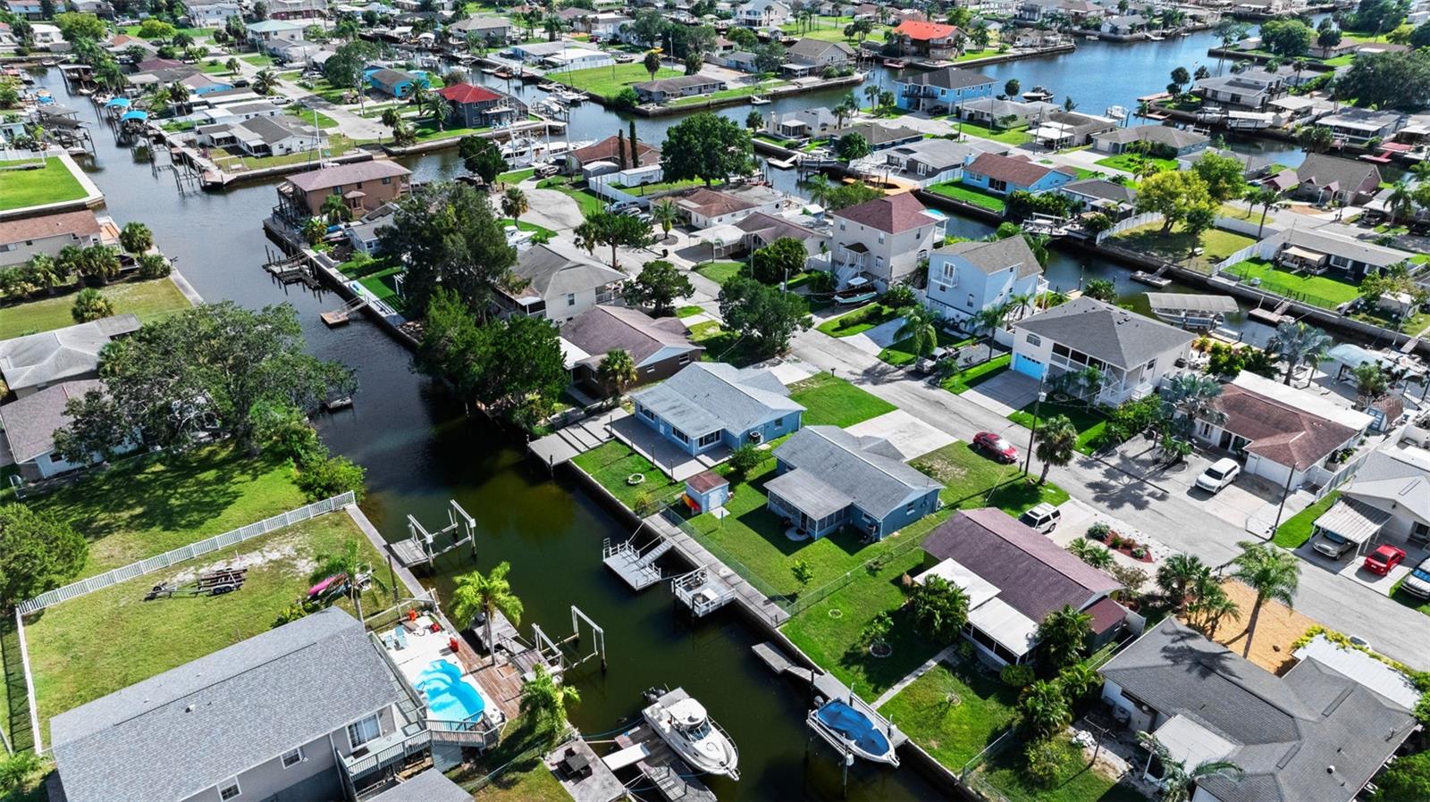 HUDSON BEACH ESTATES - Residential Lease
