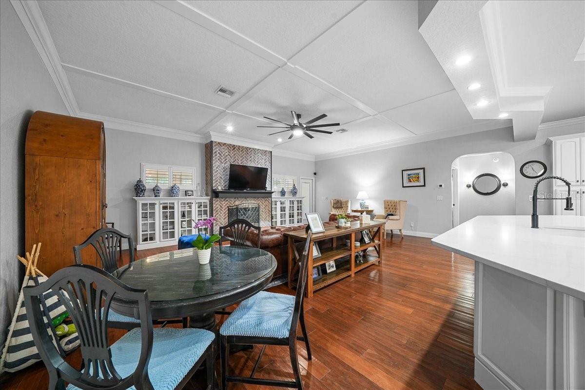 WOODLAND VILLAGES TWNHMS - Residential