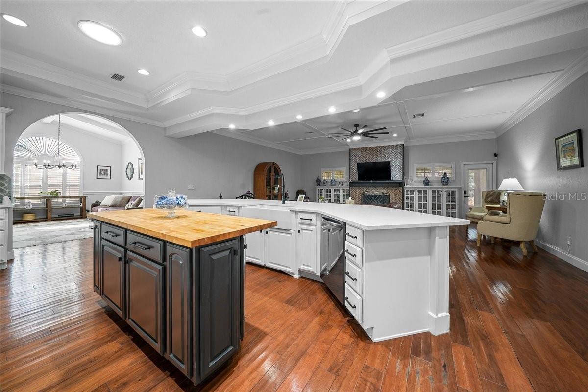 WOODLAND VILLAGES TWNHMS - Residential