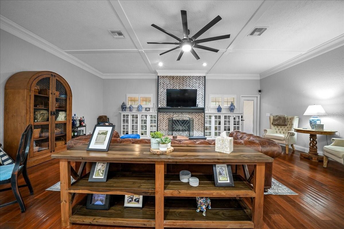 WOODLAND VILLAGES TWNHMS - Residential