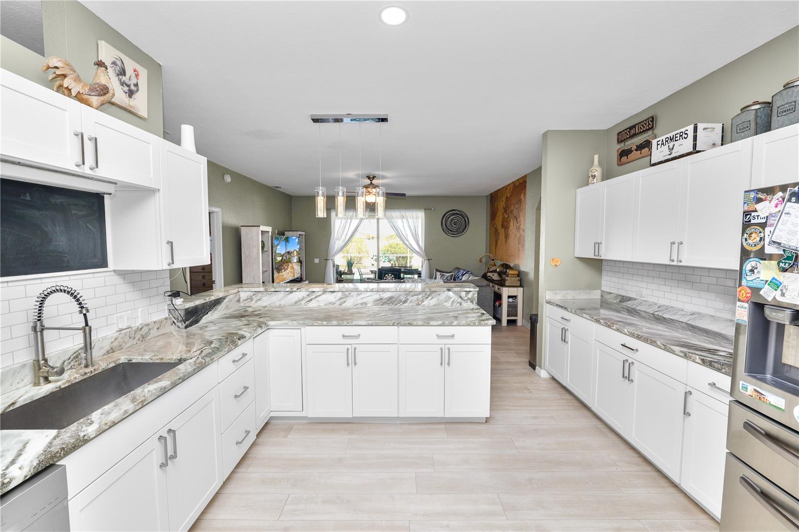 SUMMERWOOD - Residential