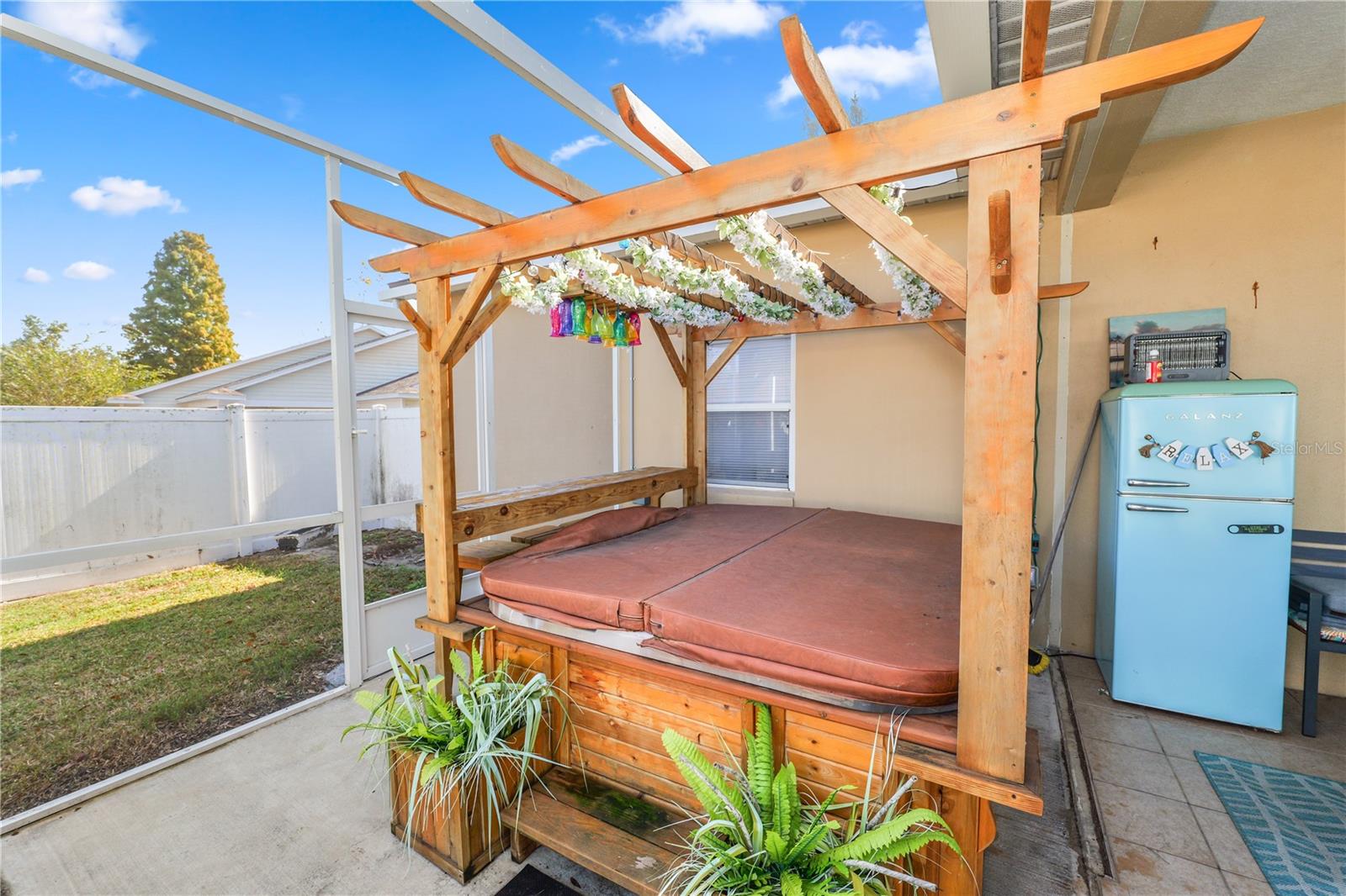 SUMMERWOOD - Residential