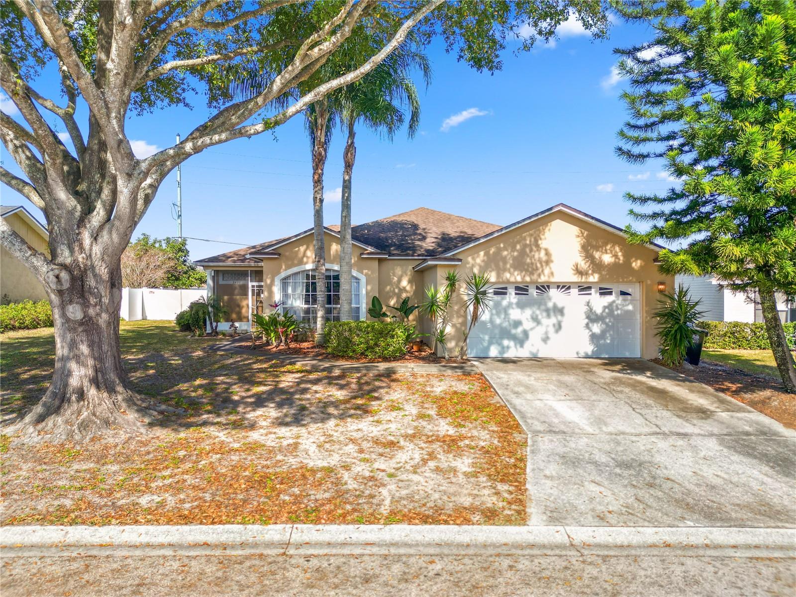 SUMMERWOOD - Residential