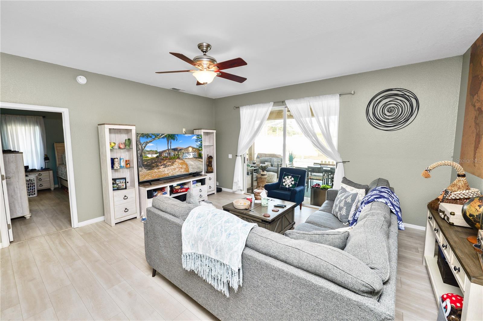 SUMMERWOOD - Residential