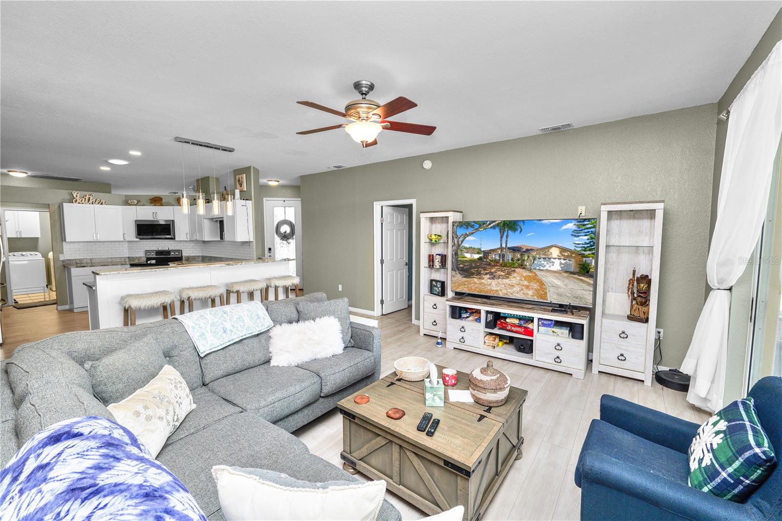 SUMMERWOOD - Residential