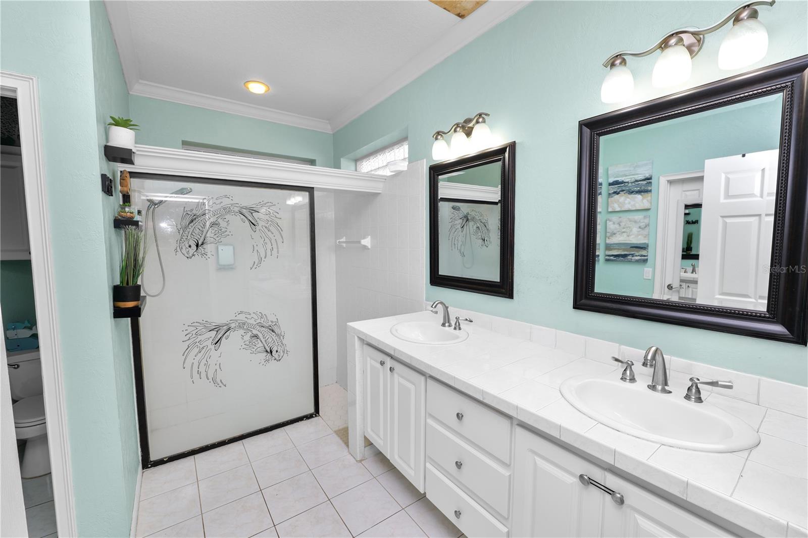 SUMMERWOOD - Residential