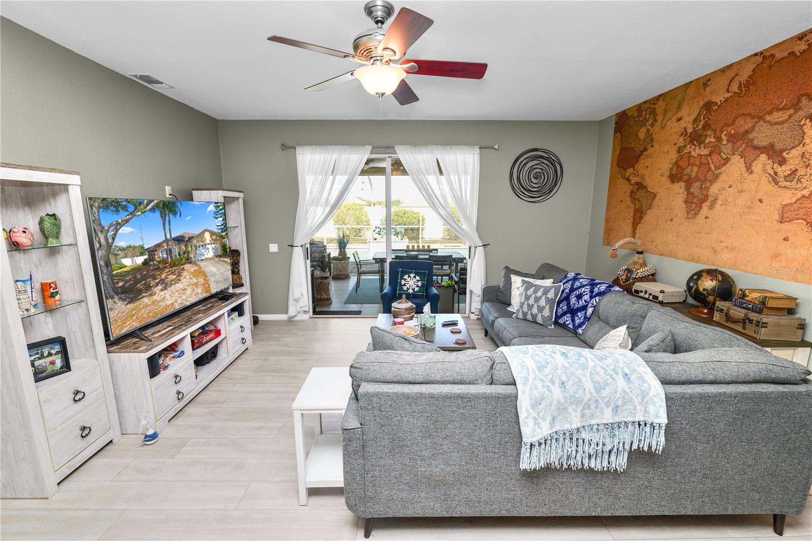 SUMMERWOOD - Residential