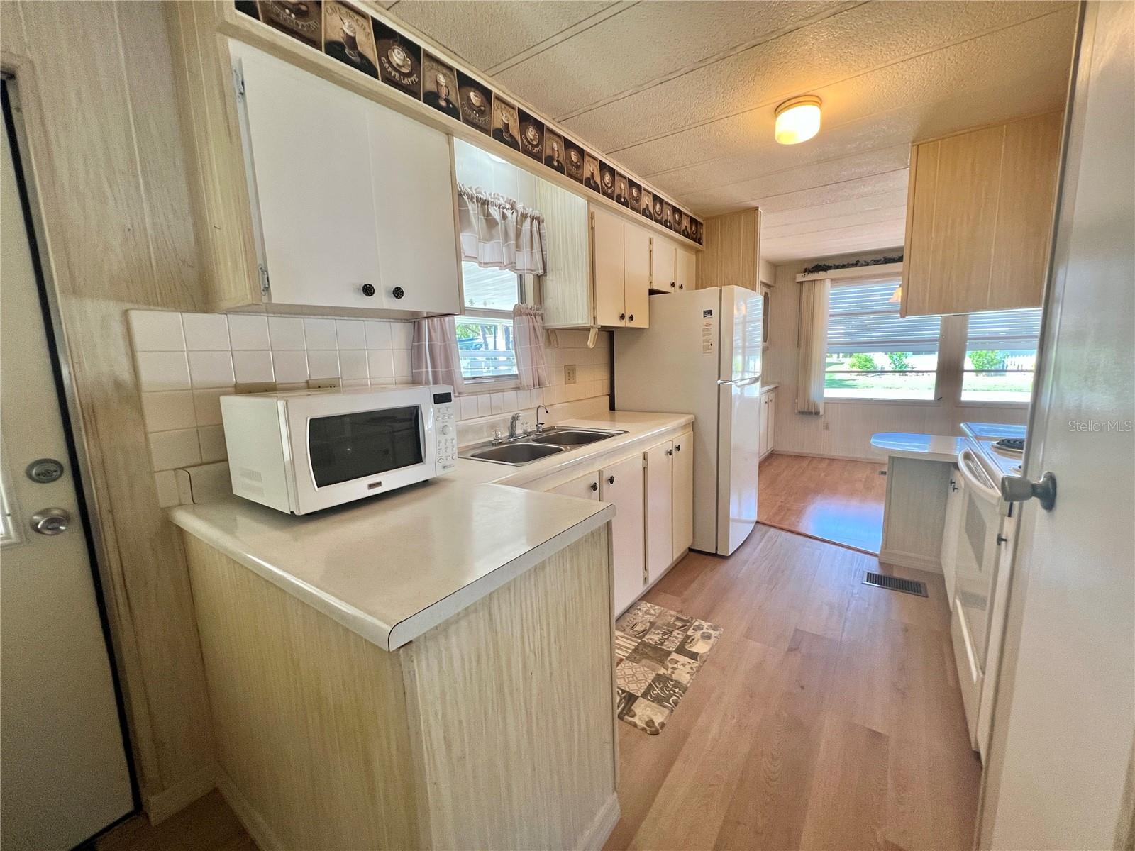 HAWTHORNE AT LEESBURG A COOP - Residential