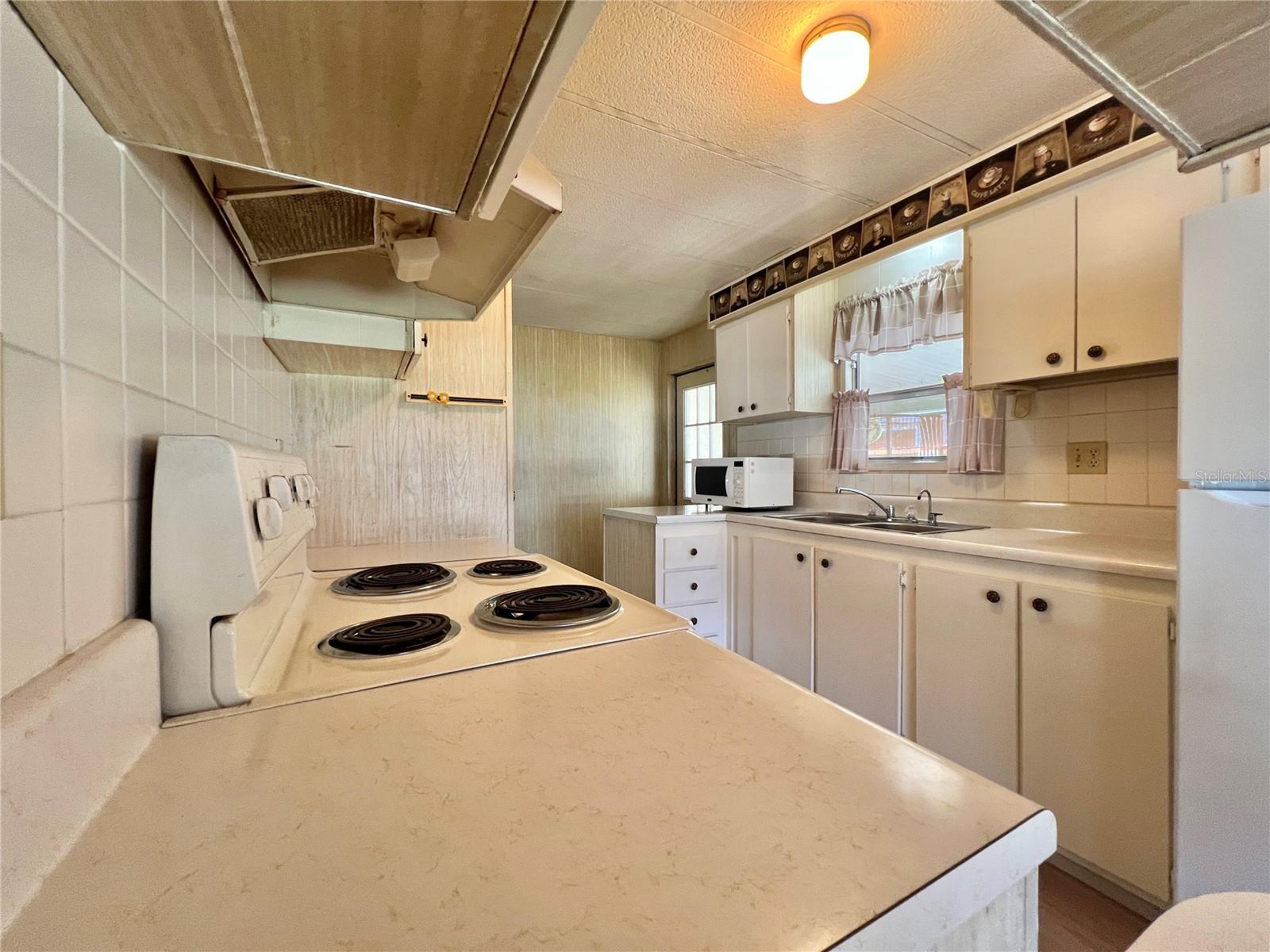 HAWTHORNE AT LEESBURG A COOP - Residential