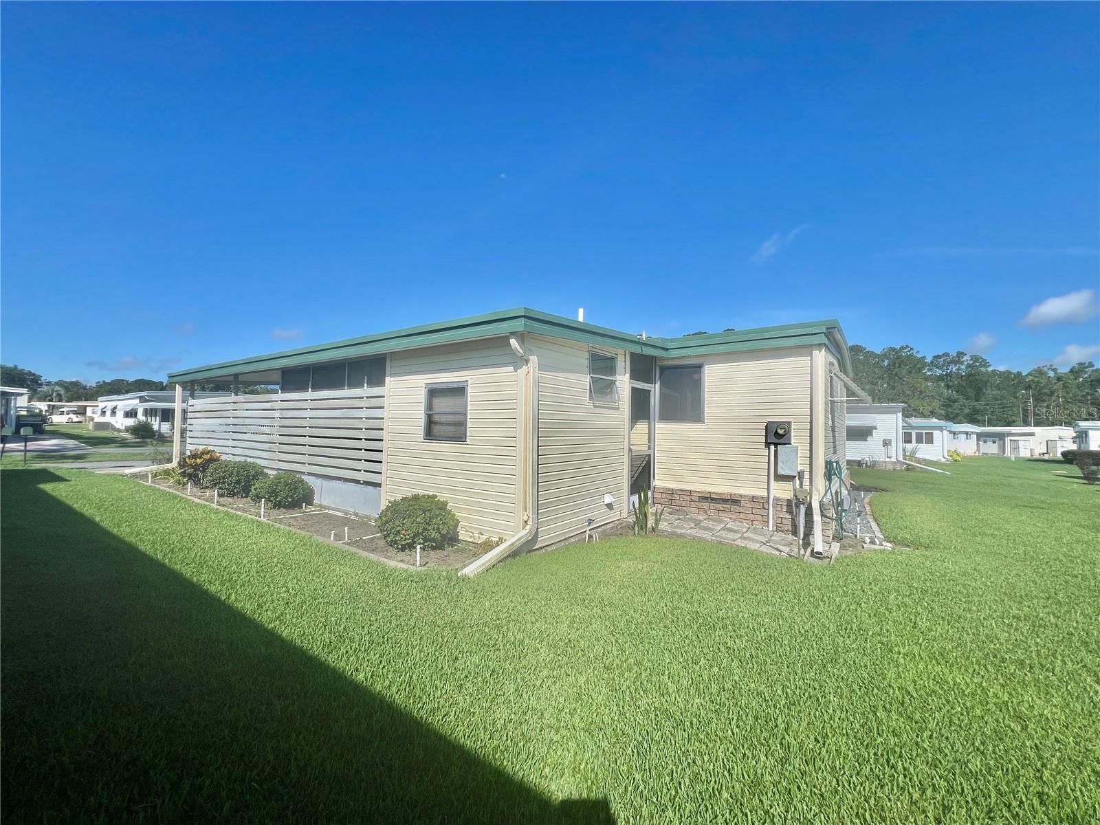 HAWTHORNE AT LEESBURG A COOP - Residential