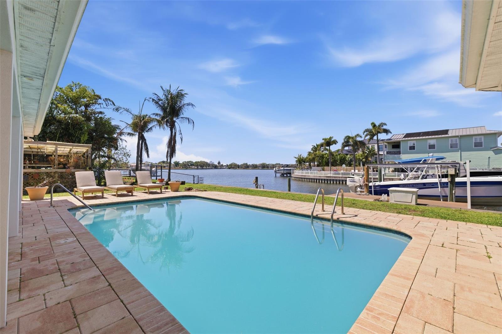 PATRICIAN POINT - Residential