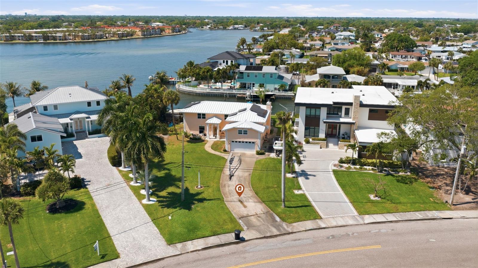 PATRICIAN POINT - Residential