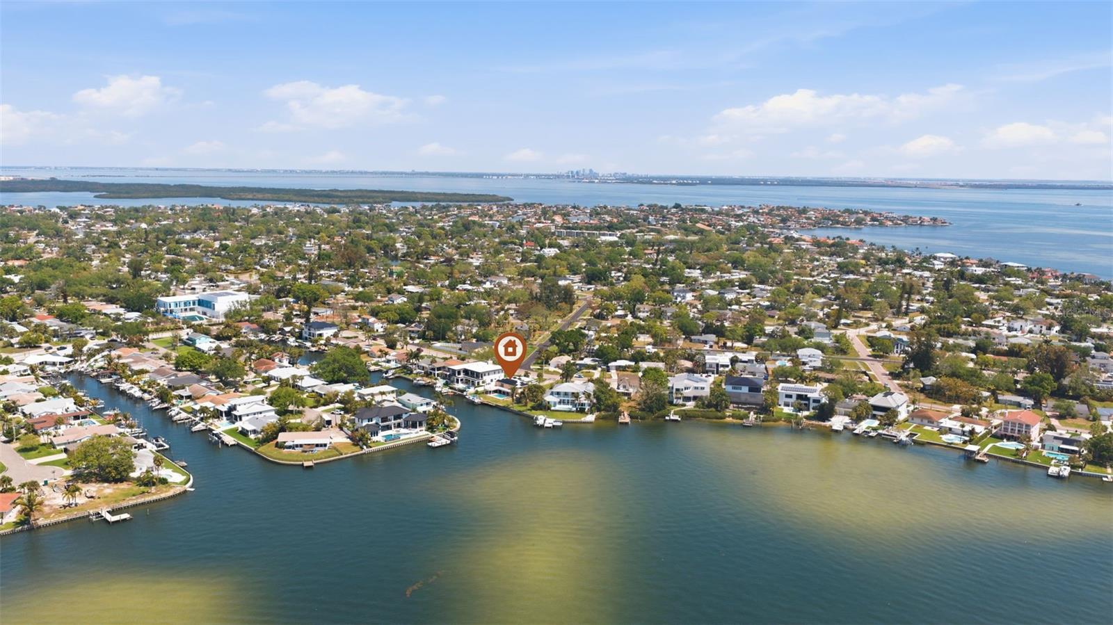 PATRICIAN POINT - Residential