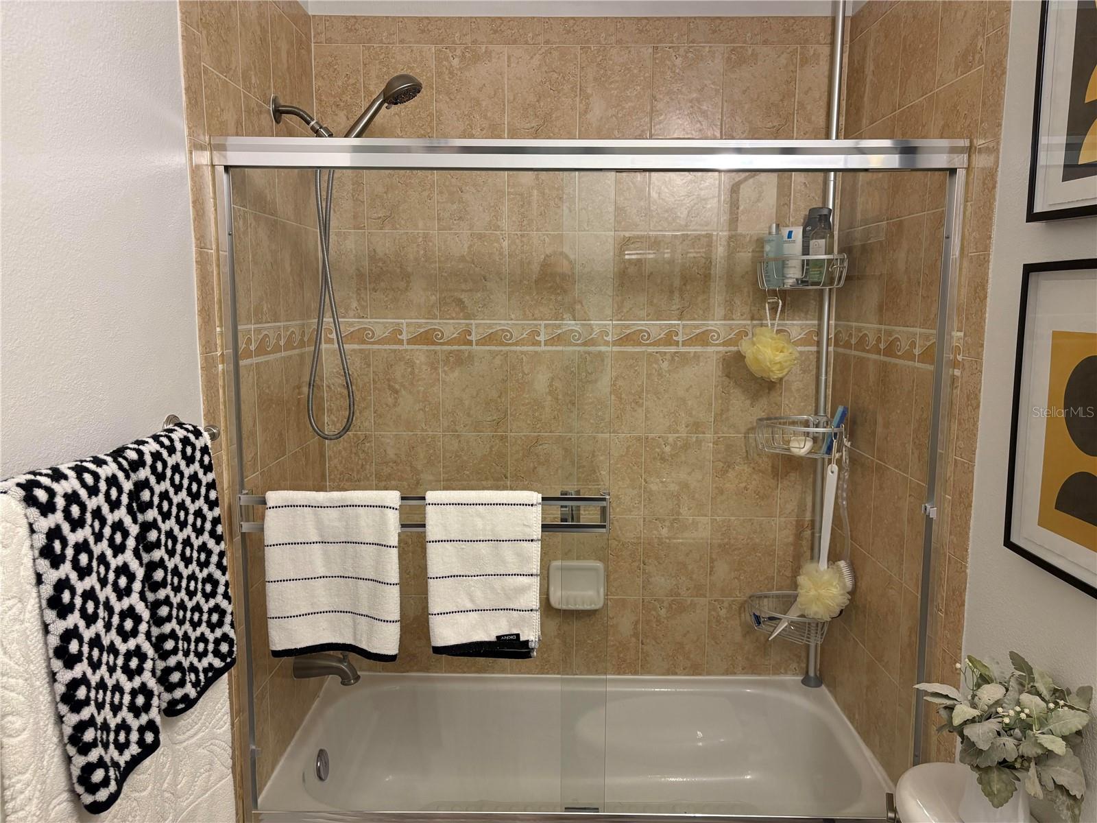 LAKESIDE/LKS/WINDERMERE PH 9 - Residential