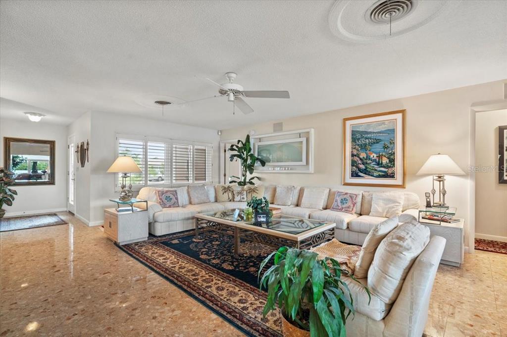 VINA-DEL-MAR SEC 3 - Residential