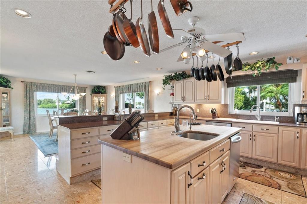 VINA-DEL-MAR SEC 3 - Residential