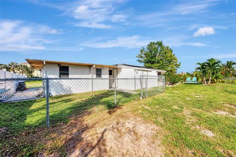 A home in PUNTA GORDA