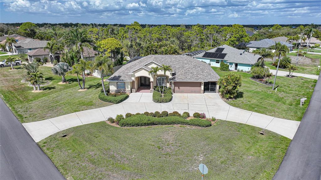 Photo of 176 Medalist Road, Rotonda West, FL 33947 (MLS # C7522940)