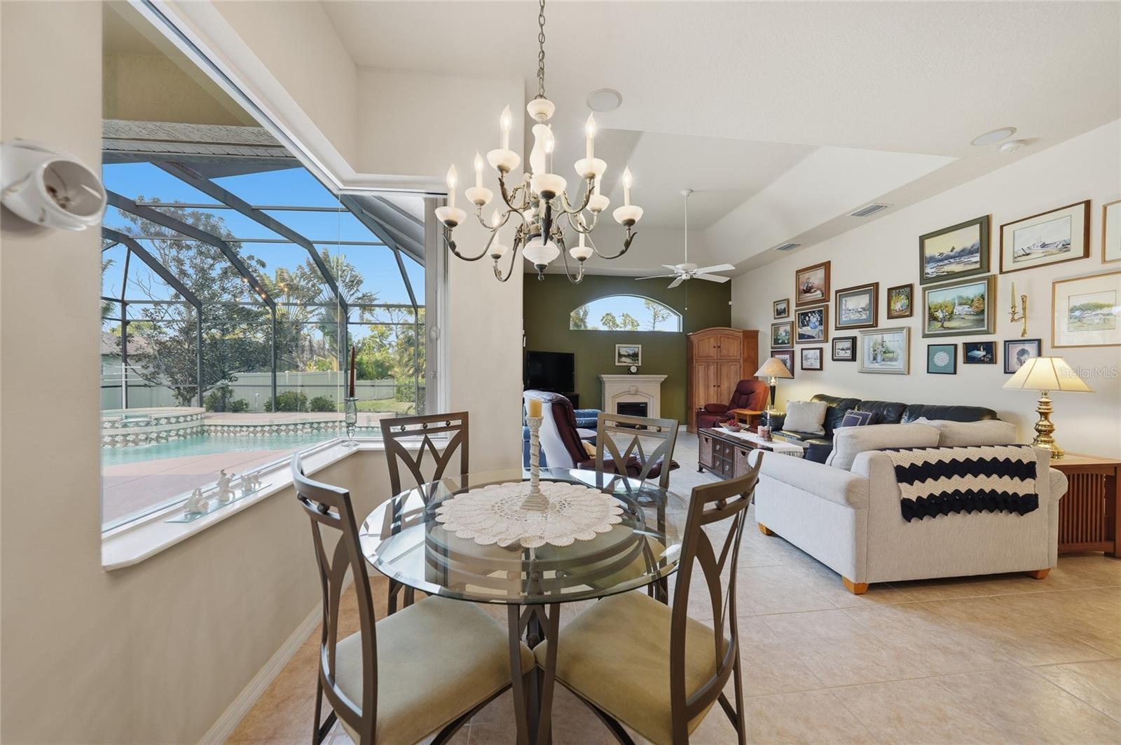 ROTONDA WEST WHITE MARSH - Residential