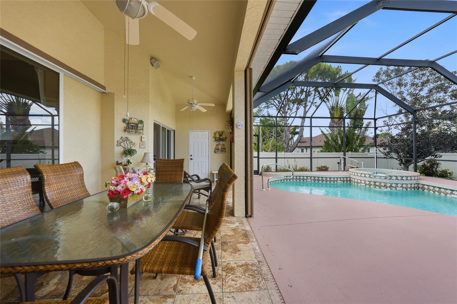 ROTONDA WEST WHITE MARSH - Residential