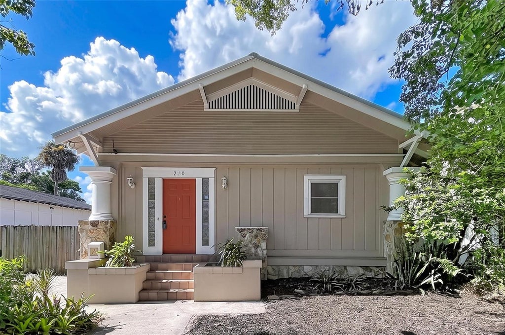 Photo of 210 W Floribraska Avenue, Tampa, FL 33603 (MLS # TB8543956)