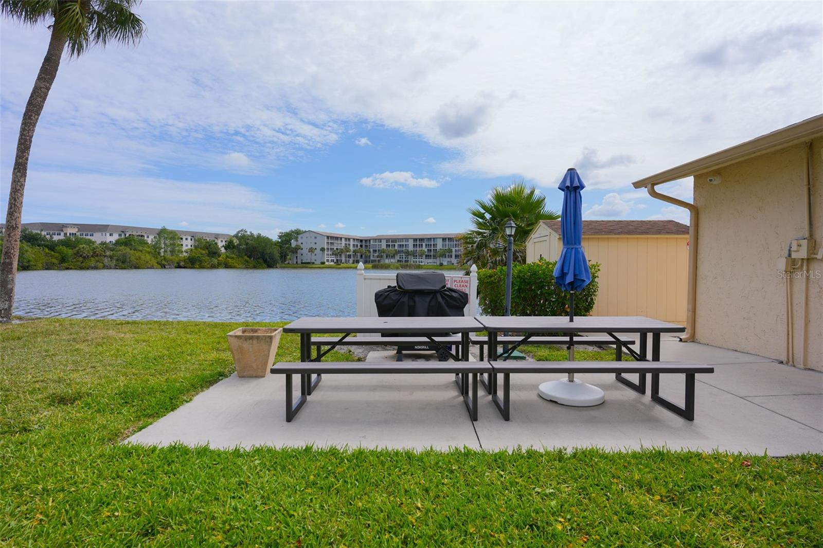 BAYSHORE ON THE LAKE APTS II SEC 2 - Residential