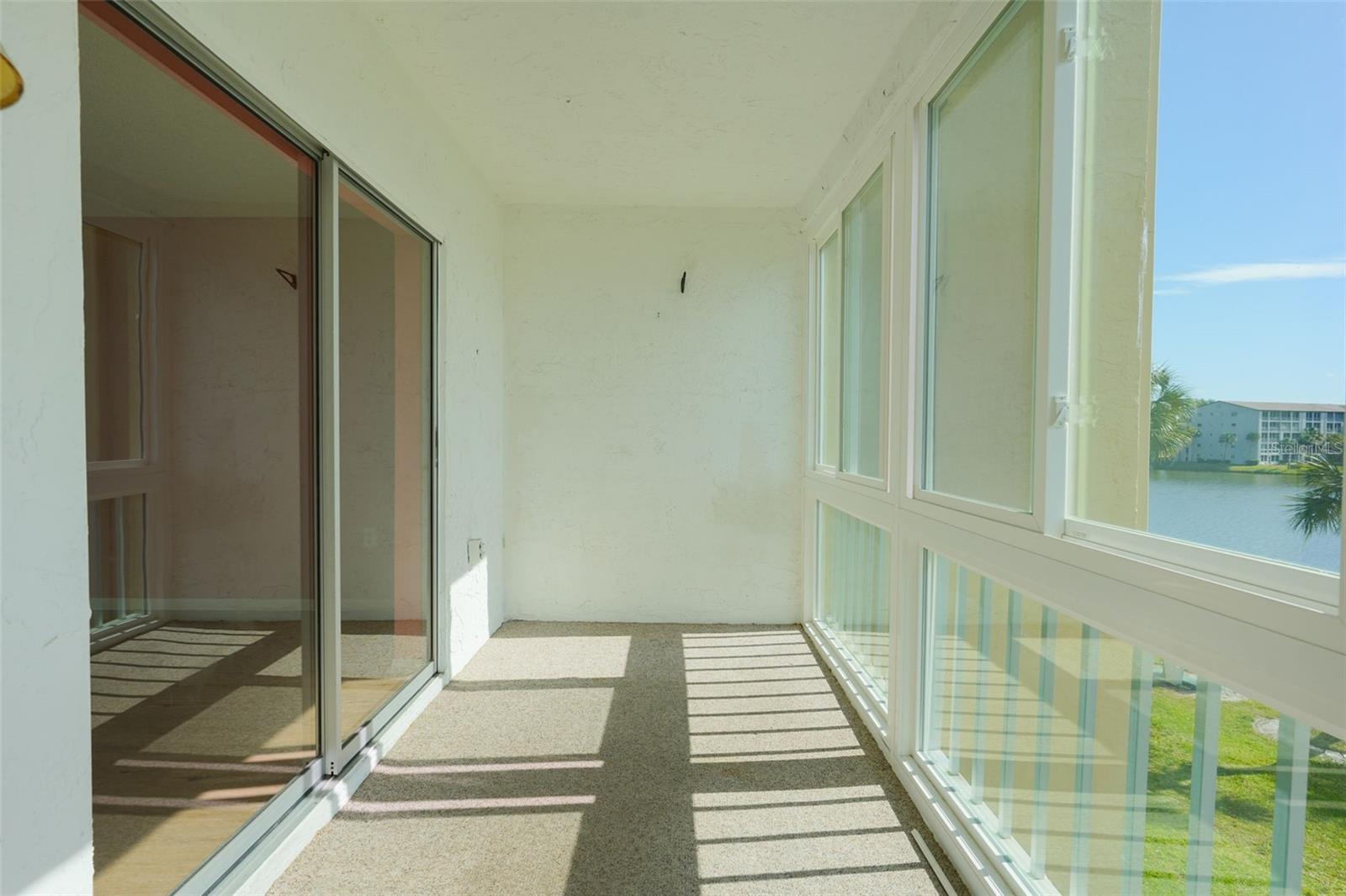 BAYSHORE ON THE LAKE APTS II SEC 2 - Residential