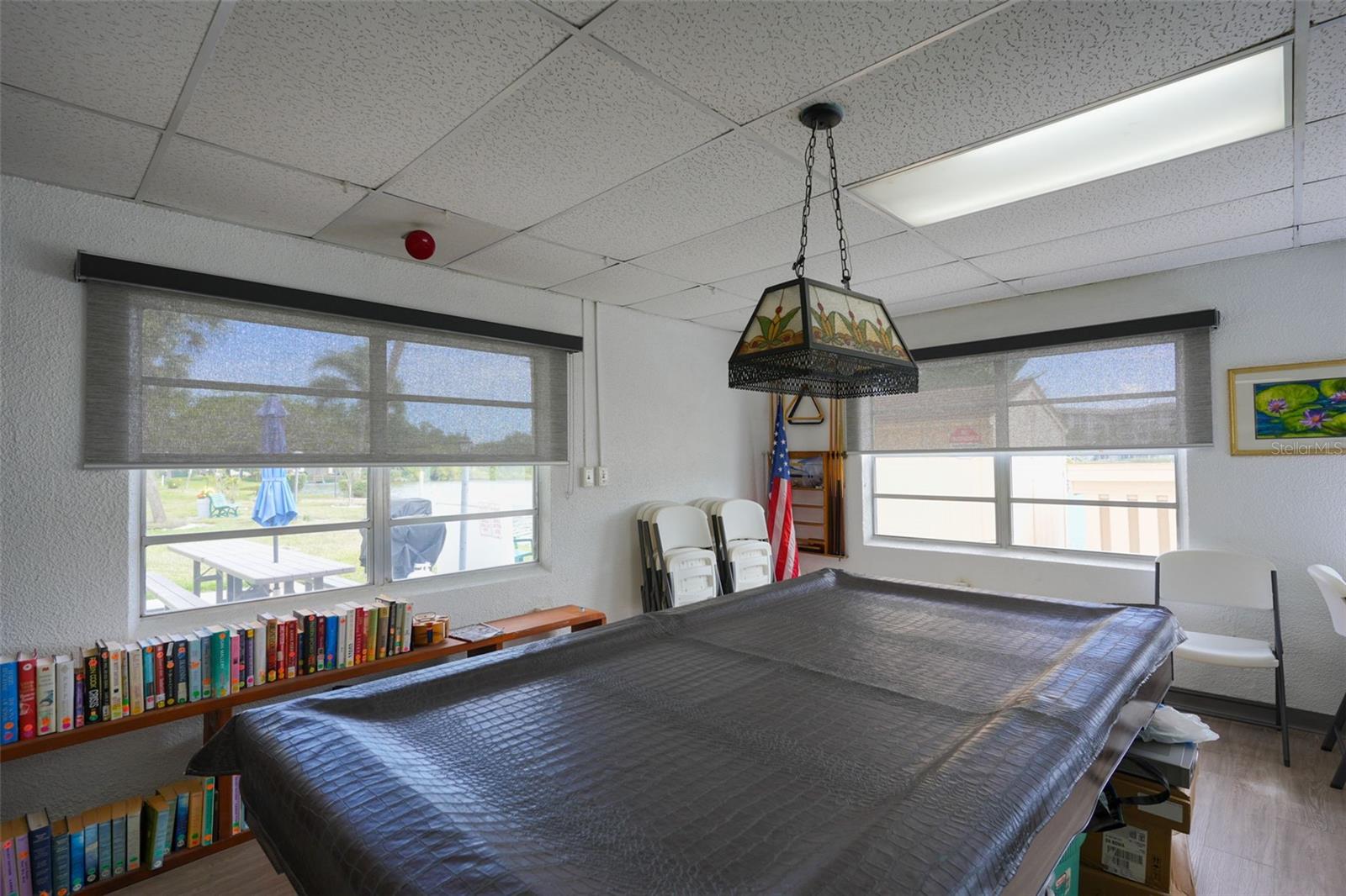 BAYSHORE ON THE LAKE APTS II SEC 2 - Residential