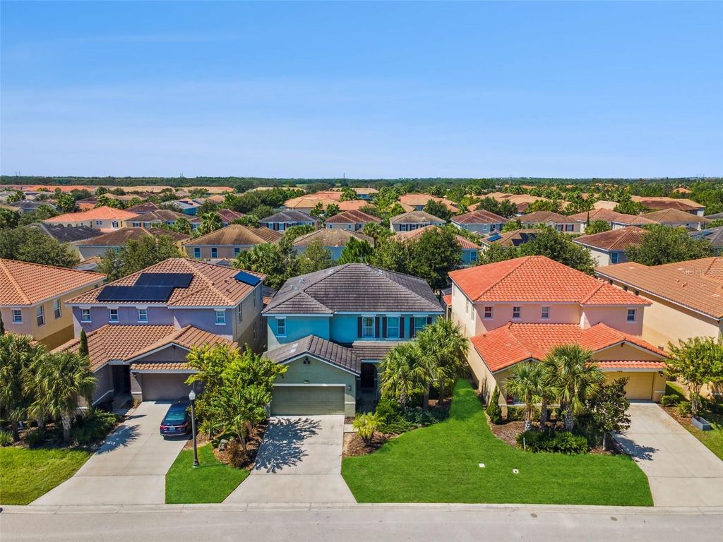 Photo of 5289 Oakbourne Avenue, Davenport, FL 33837 (MLS # O6345733)