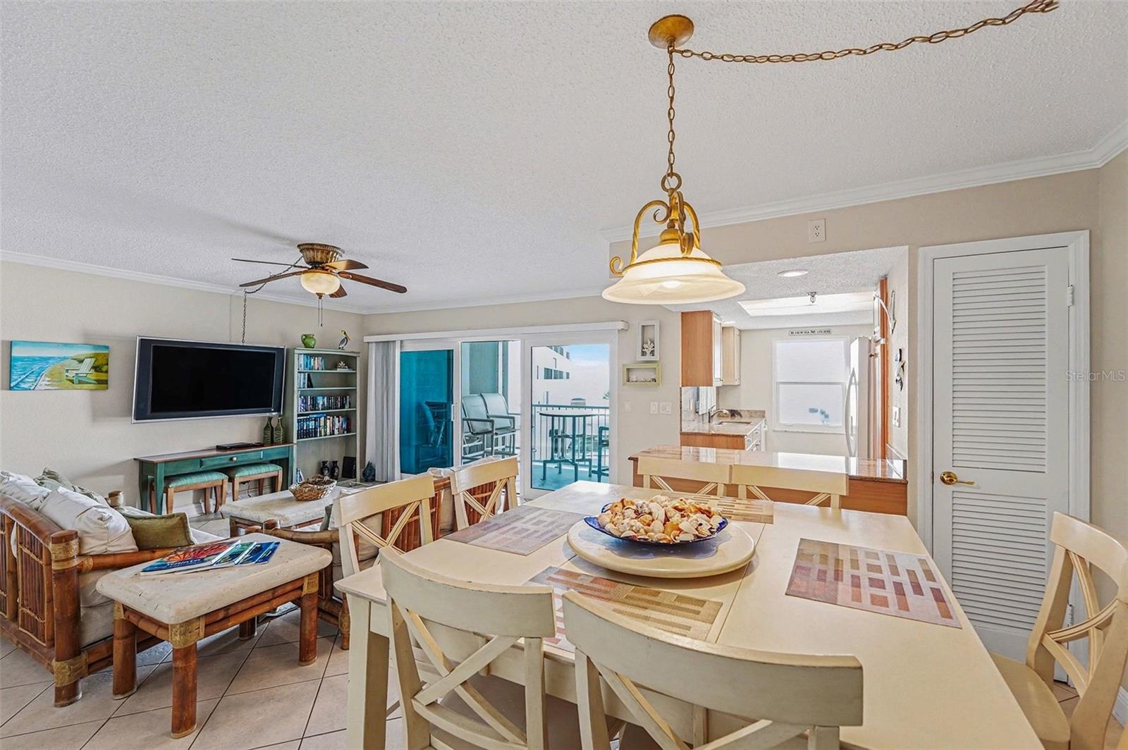 LAS OLAS CONDO - Residential