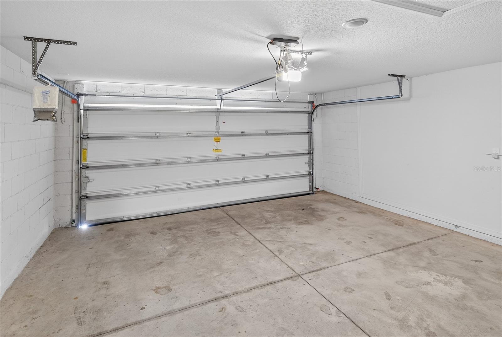 POINCIANA NBRHD 6 VILL 7 - Residential