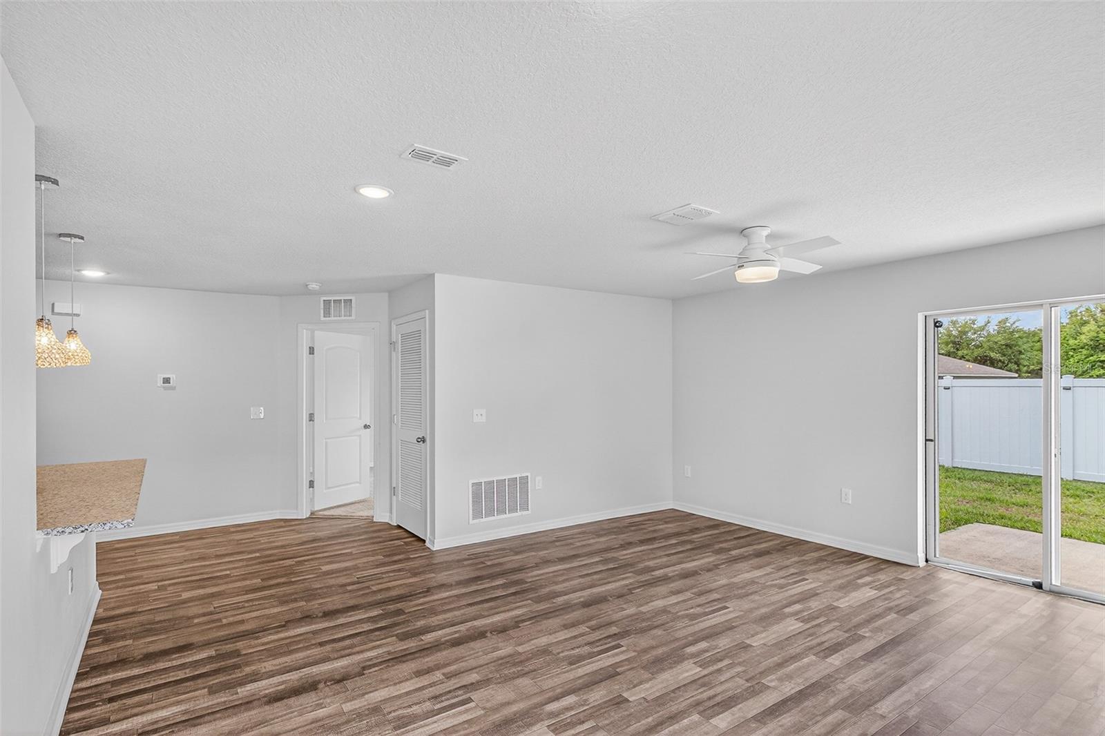 POINCIANA NBRHD 6 VILL 7 - Residential