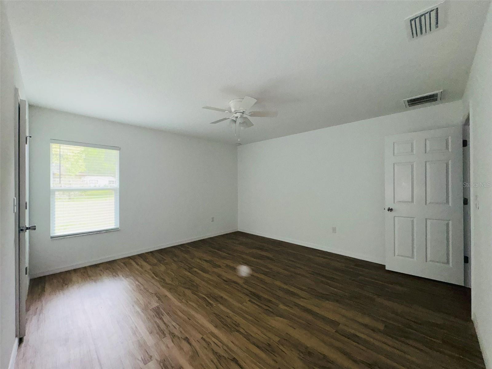 INVERNESS HIGHLANDS SOUTH - Residential Lease