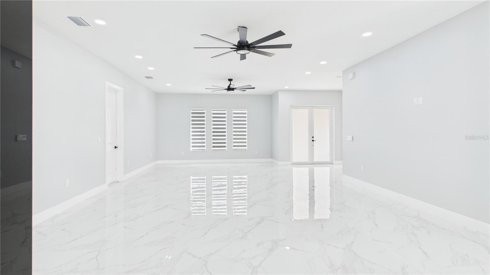 RUSKIN COLONY FARMS 01 EXT - Residential