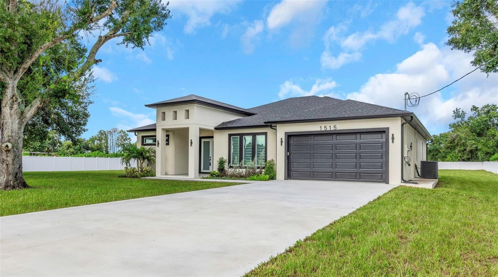 Photo of 1515 30th Street SE, Ruskin, FL 33570 (MLS # TB8467909)