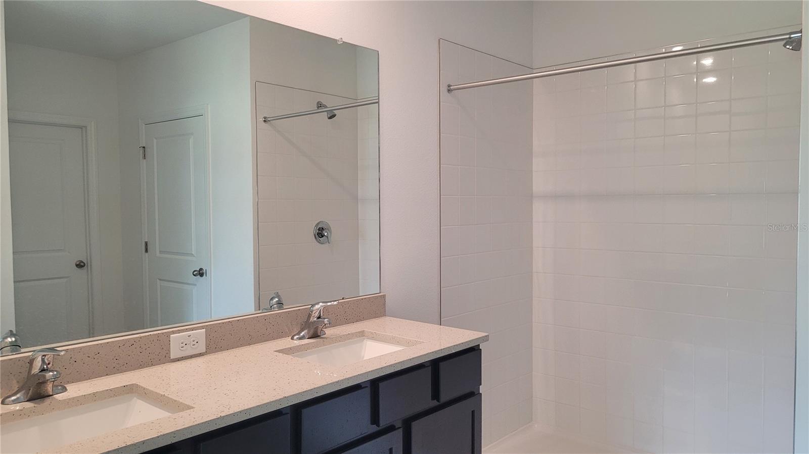 TWO RIVERS PHS B & C PCL A2 - Residential