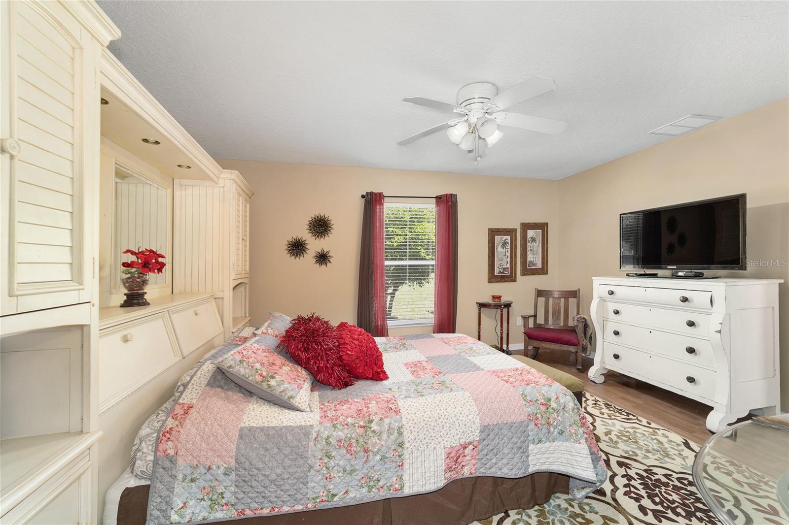 ELEVEN OAKS ADD 01 - Residential