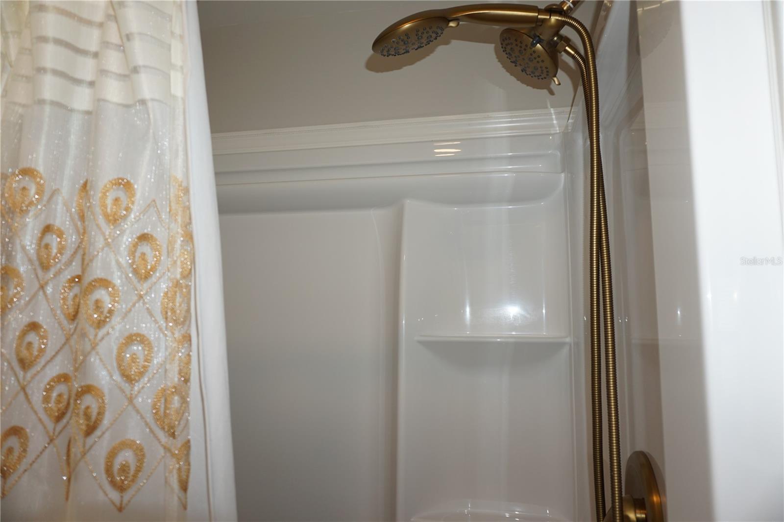 LAZY RIVER MHP - Residential