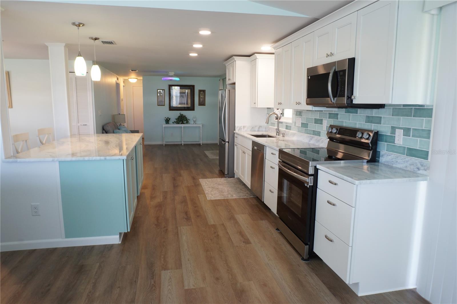 LAZY RIVER MHP - Residential