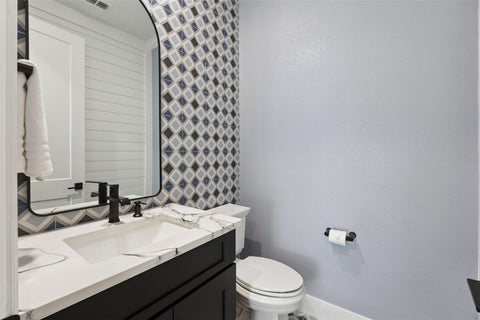 Tiny photo for 433 Blue Cypress Drive, Groveland, FL 34736 (MLS # G5117233)
