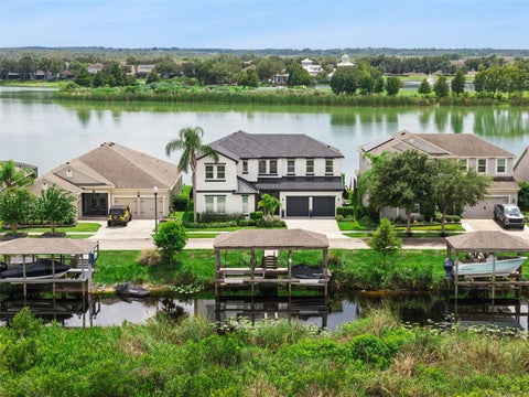 Tiny photo for 433 Blue Cypress Drive, Groveland, FL 34736 (MLS # G5117233)