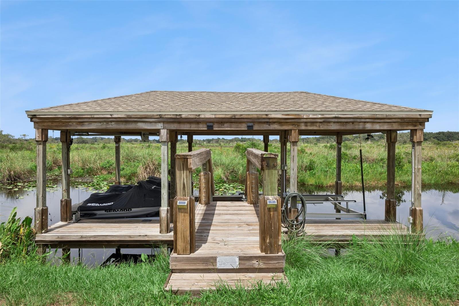 433 BLUE CYPRESS DRIVE