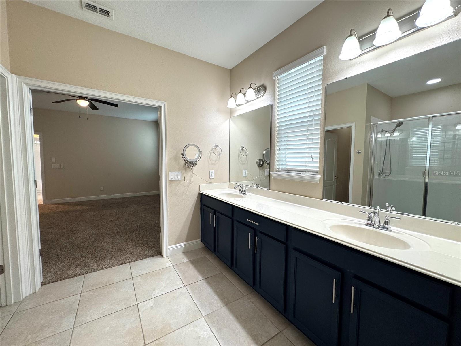 LAKE SAWYER SOUTH PH 5 - Residential Lease