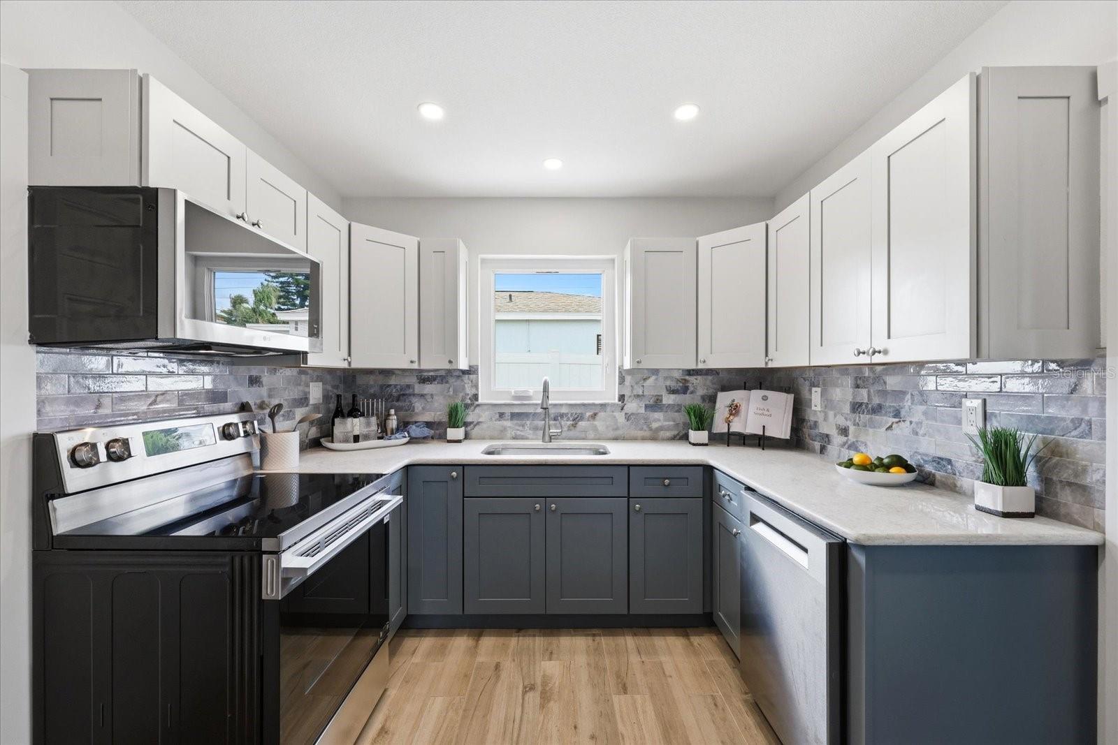 BELLEAIR BEACH - Residential
