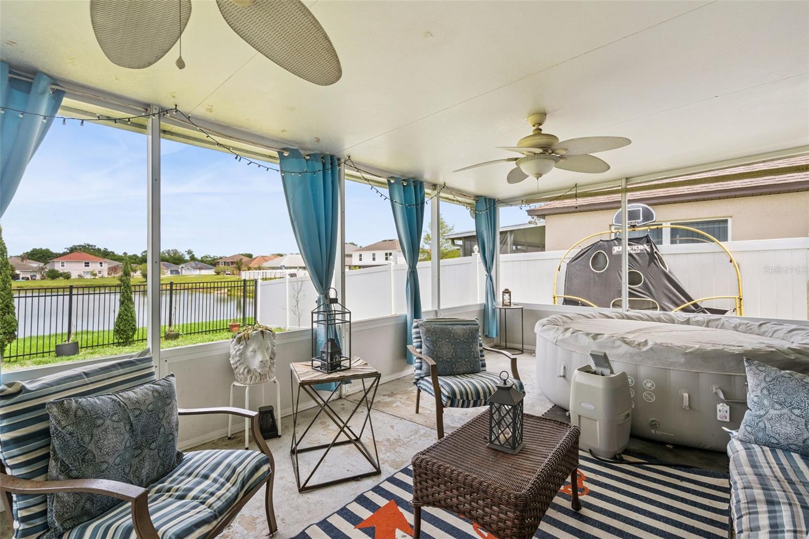 CELERY LAKES PH 1 - Residential