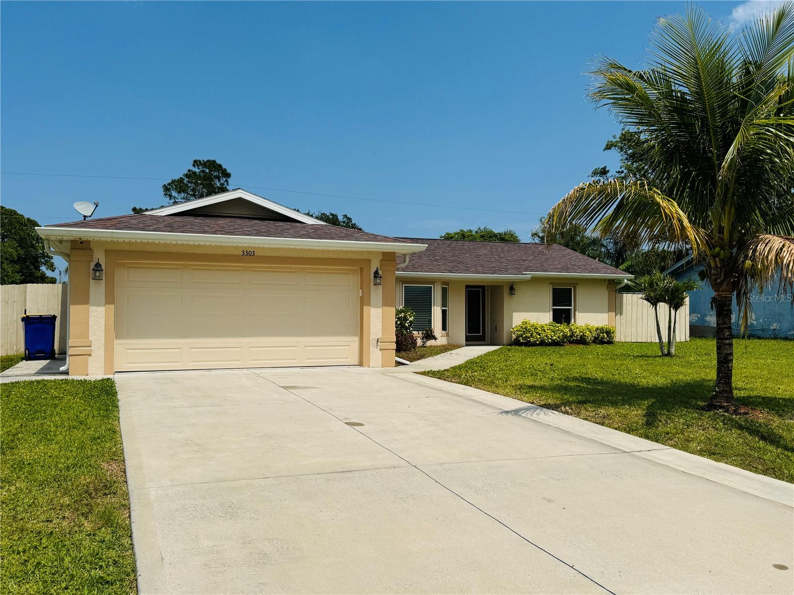 3303 VICTORY PALM DRIVE