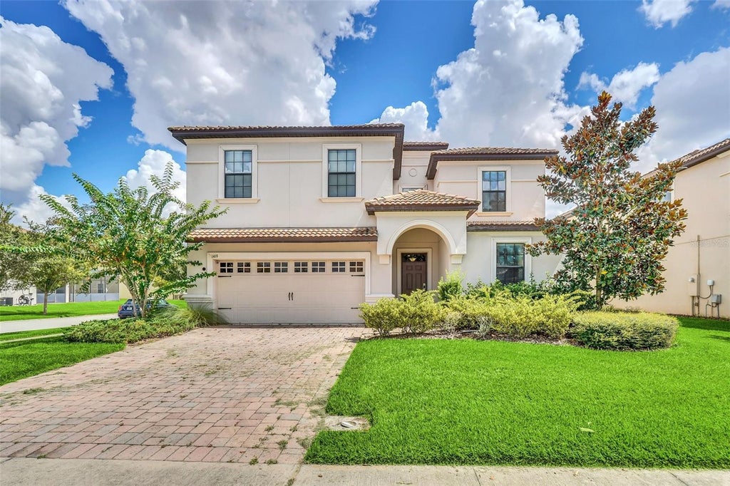 Photo of 1419 Wexford Way, Davenport, FL 33896 (MLS # O6436732)