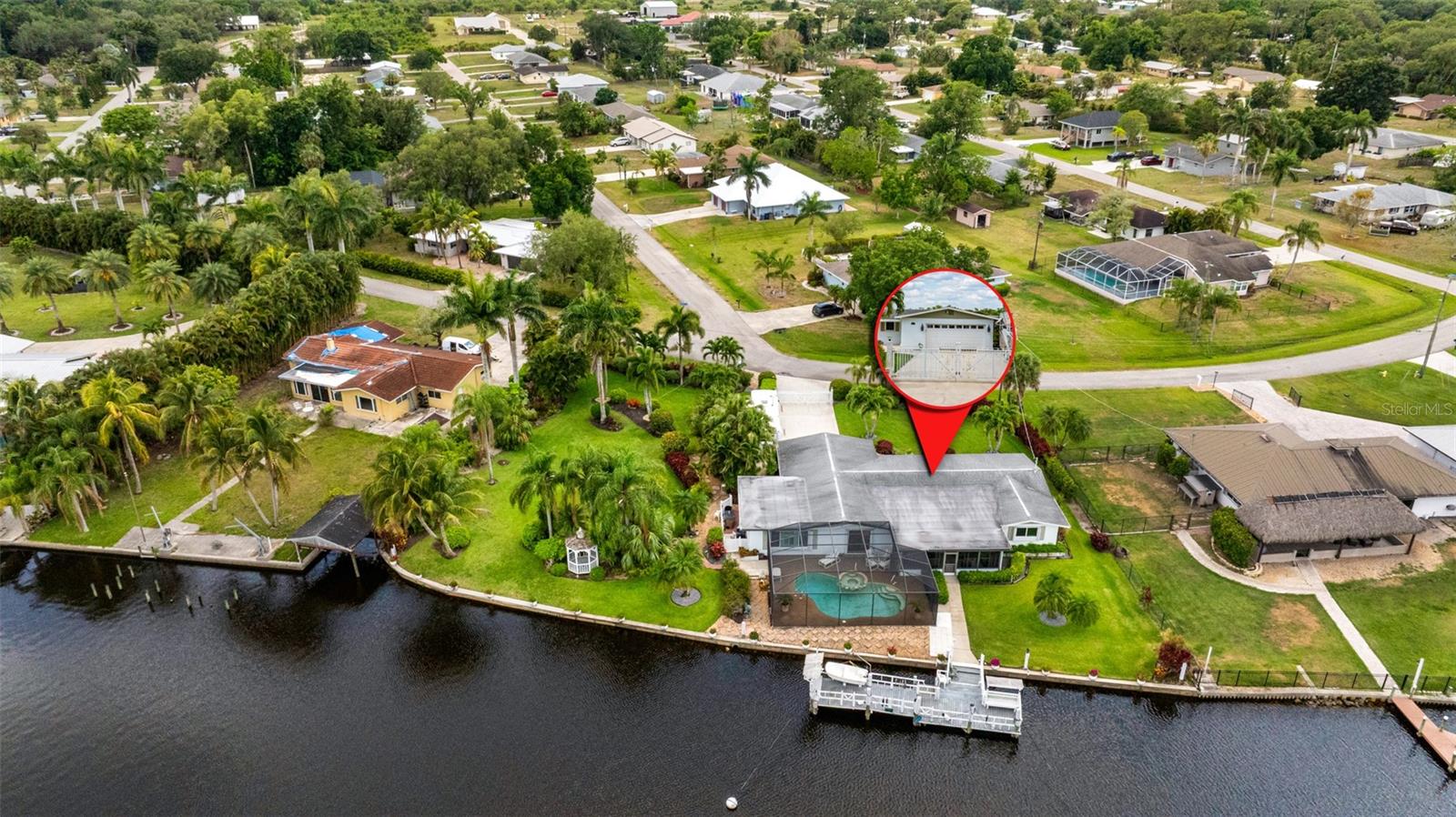 PARADISE SHORES - Residential