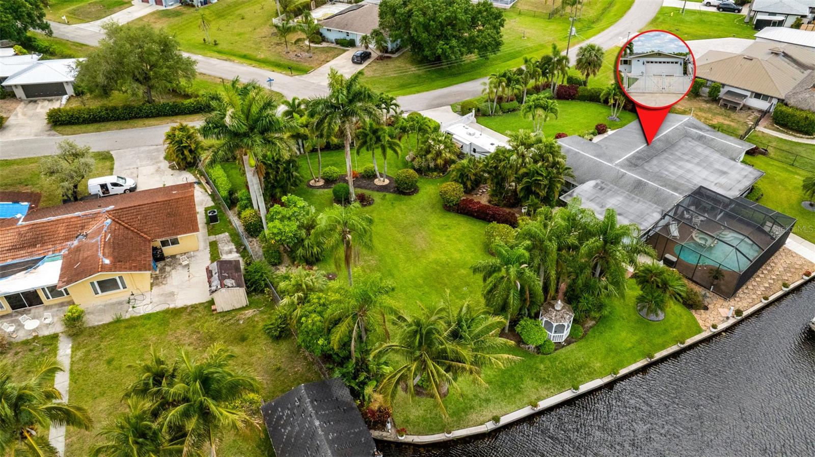 PARADISE SHORES - Residential